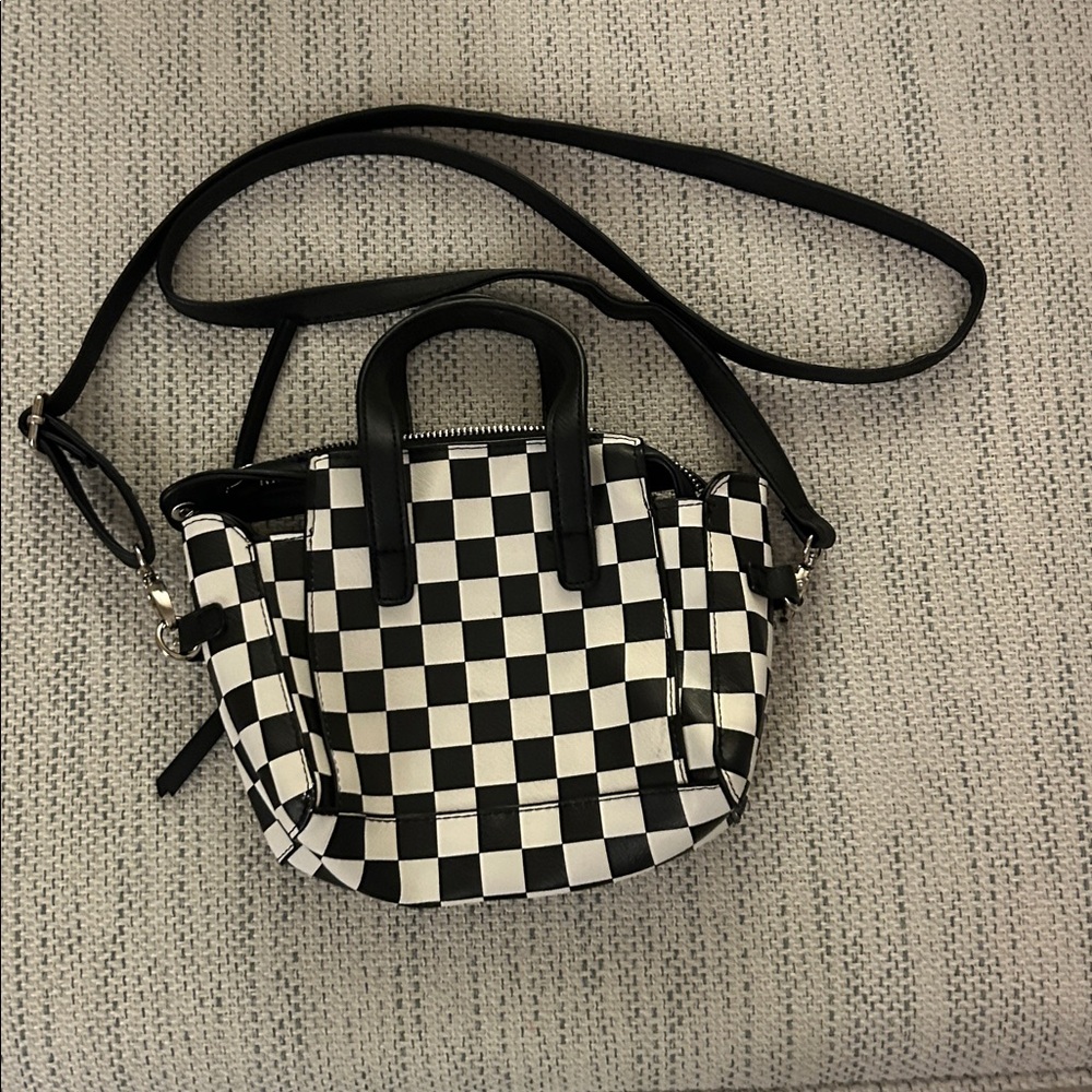 Small black and white checkered leather purse - Picture 2 of 3